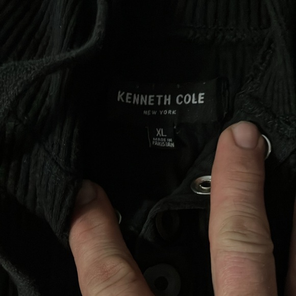 Shirt - Picture 2 of 3